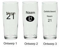 Bierfluitje met naam en leeftijd