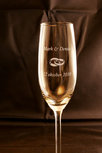Champagneglas met namen en datum