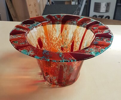 Workshop Glasfusen Decorama hoedvaas rood