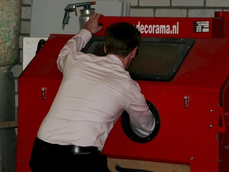 Workshop &quot;Ambachtelijk&quot; zandstraal graveren
