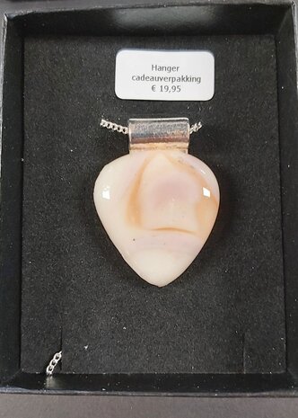 Hanger champagne kleurig hart van glas in cadeau doos inclusief ketting