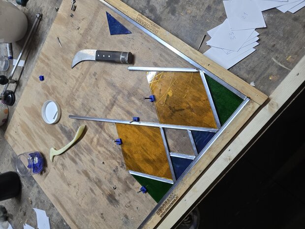 Glas in lood zetten