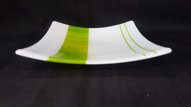 Schaal wit met groen